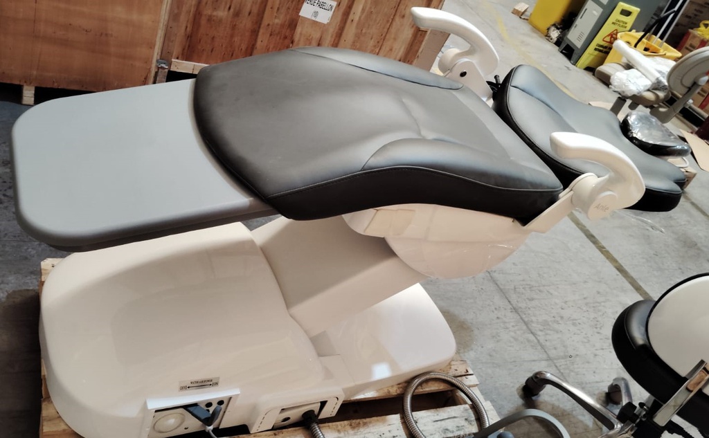 Sillón para Pabellón color Black  2° Selección HB ANLE