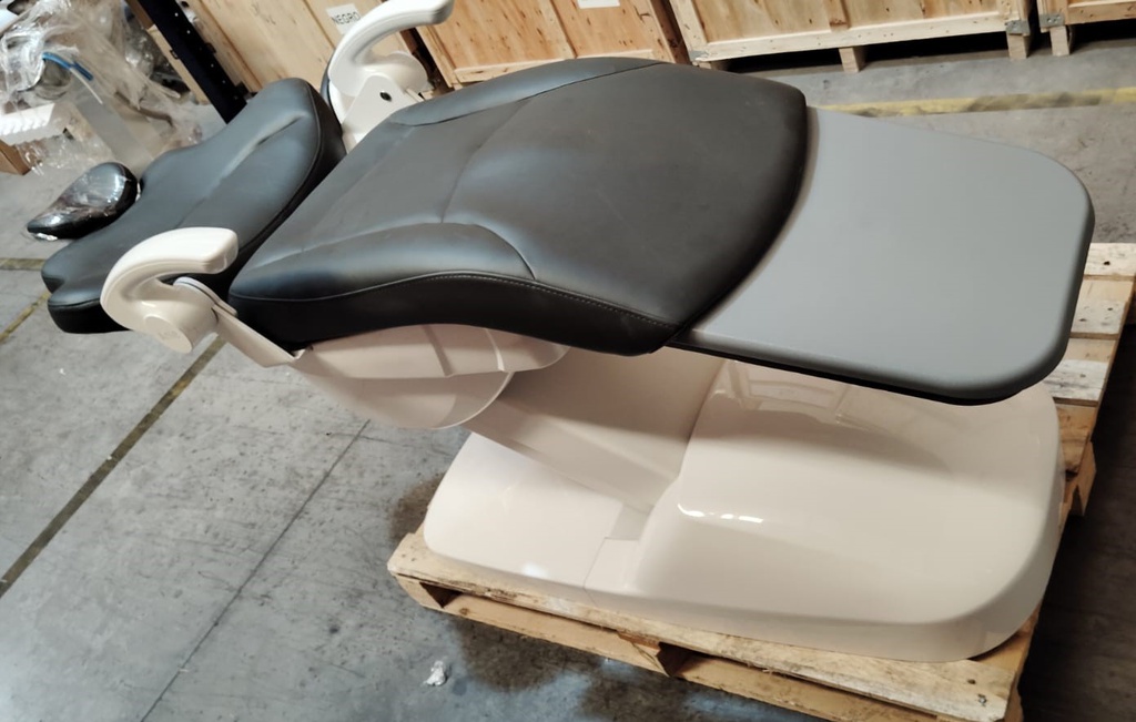 Sillón para Pabellón color Black  2° Selección HB ANLE