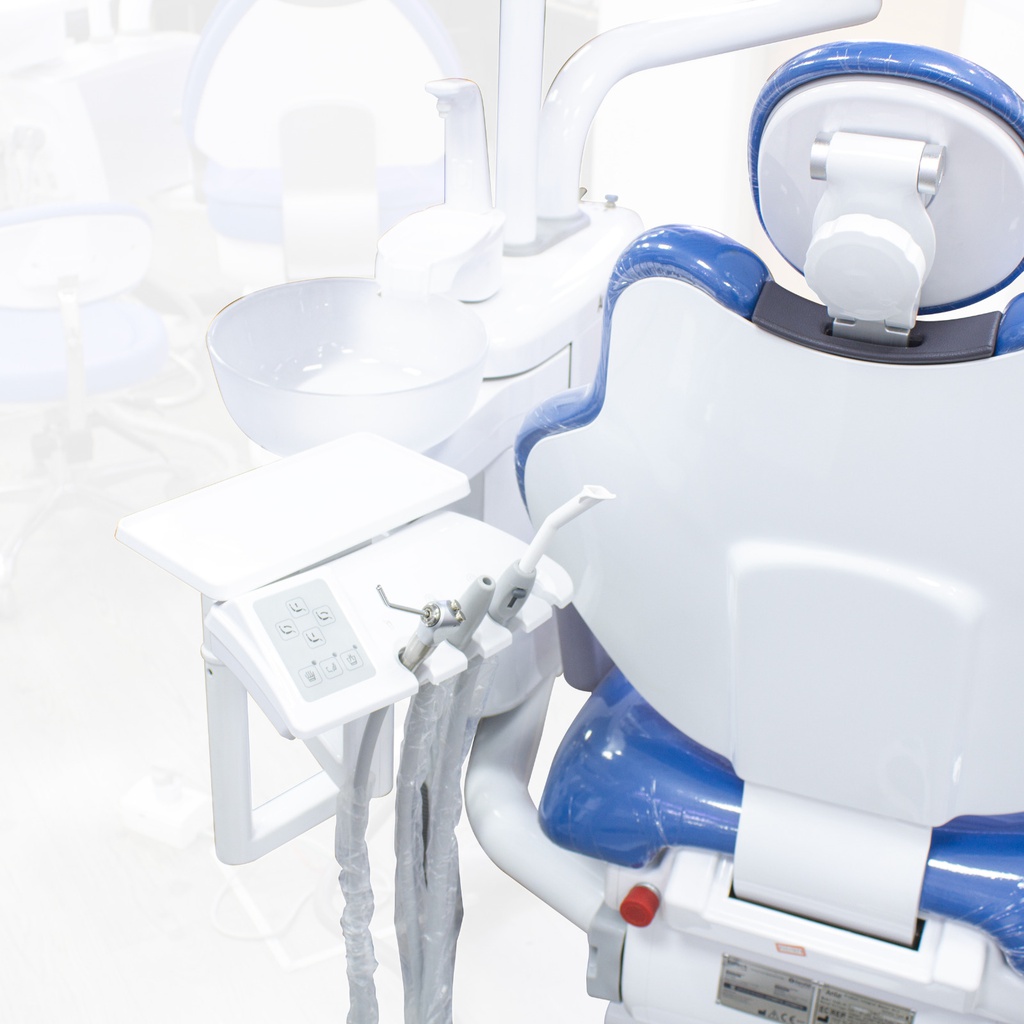 Sillón dental HG 2024 con taburete Anle (estructura blanca)