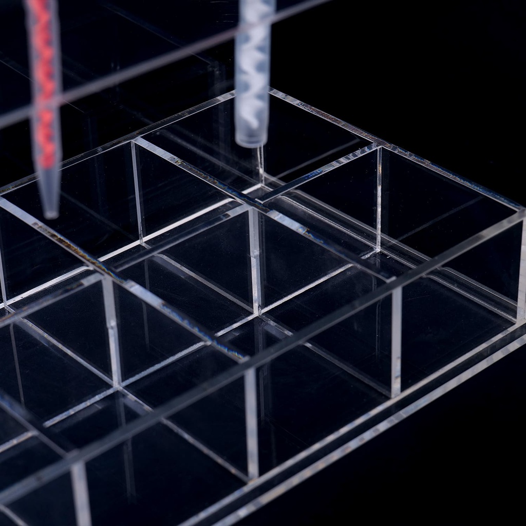 Organizador Porta Jeringas acrílico con bandeja Cotisen